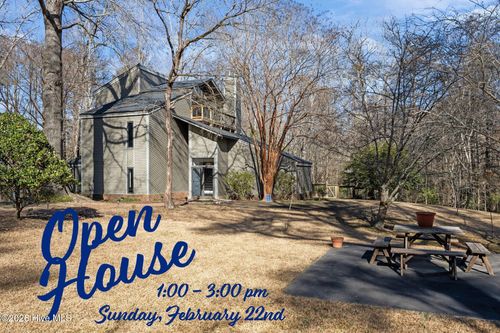 127 Hampton Dr, Washington, NC, 27889-3258 | Card Image