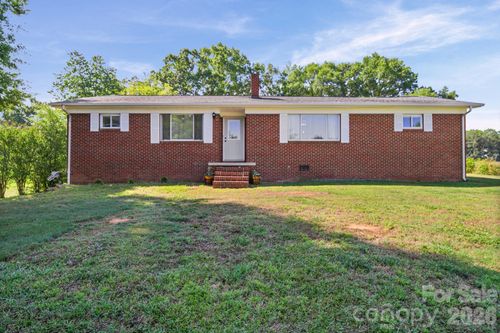 5949 Old Thompson Rd, Norwood, NC, 28128-8469 | Card Image