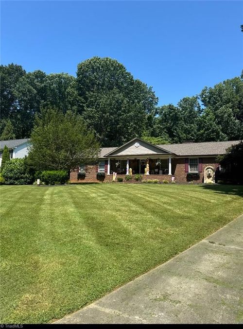 117 Forestview Dr, Elon, NC, 27244-9369 | Card Image