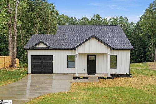 453 Bill Lattimore Rd, chesnee, SC, 29323-9364 | Card Image