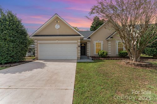 117 Yorkshire Dr, Salisbury, NC, 28144-8534 | Card Image