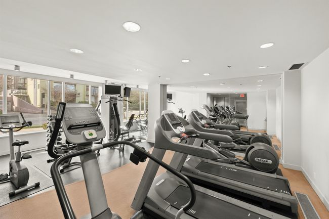 Gym with recessed lighting, visible vents, and baseboards | Image 16
