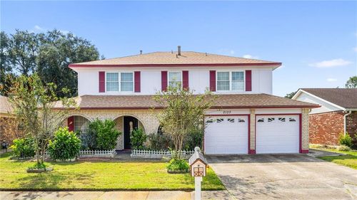 2103 La Quinta Via, Harvey, LA, 70058-2946 | Card Image