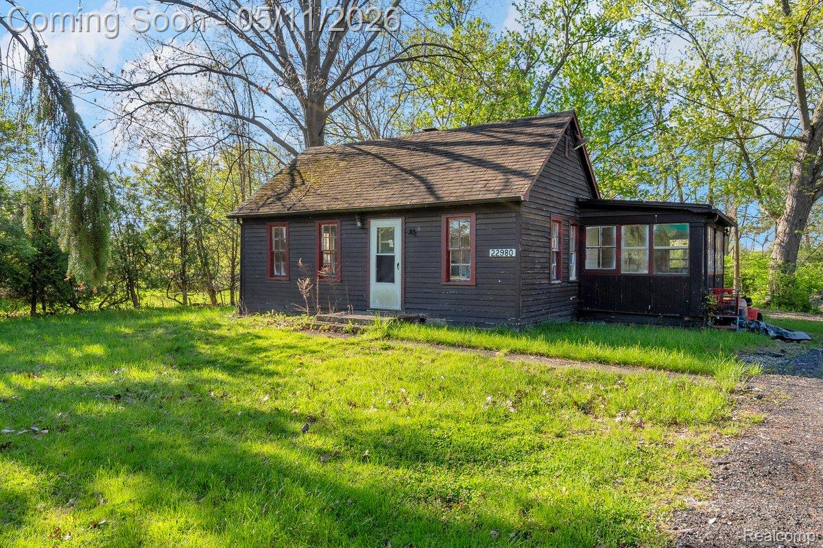 Residential in Clinton Charter Township 3