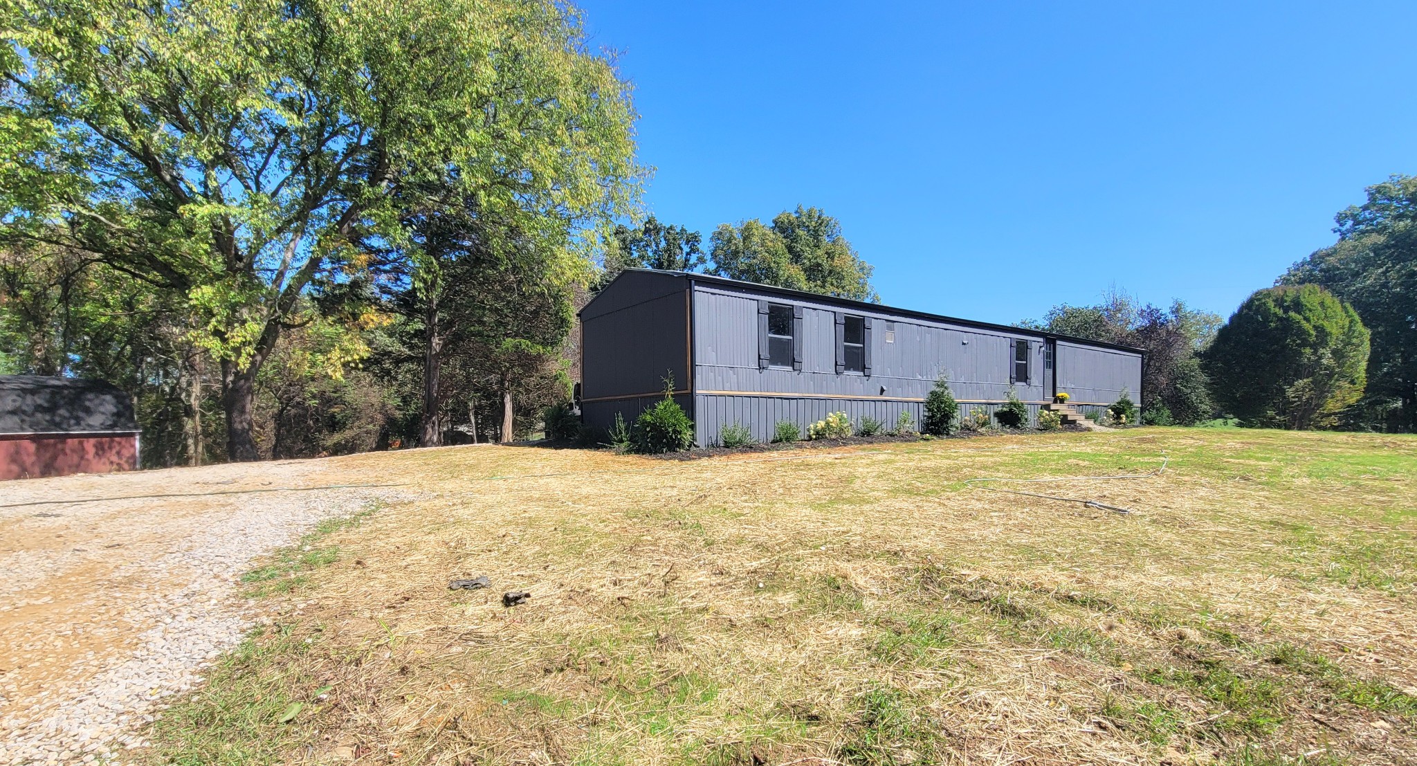 Crazy Horse Ln, Mcminnville, TN 37110