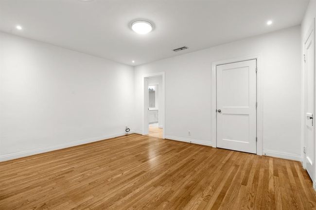 Secondary Bedroom | Image 34
