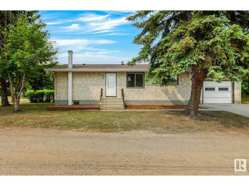 5015 47 St, Legal, AB, T0G1L0 | Card Image