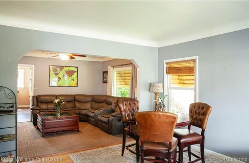 354 Silman St, Ferndale, MI, 48220-2570 | Card Image