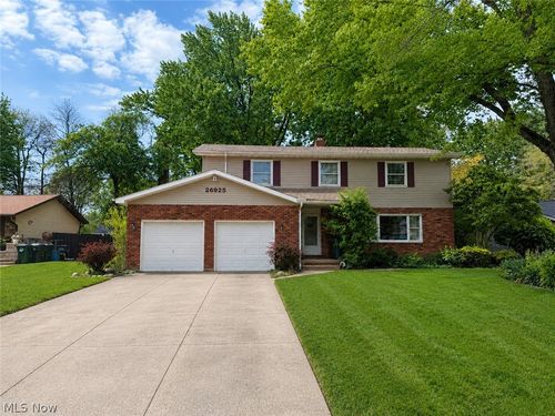 26925 Schubert Dr, Westlake, OH, 44145-2363 | Card Image