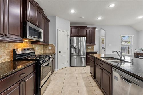 2903 Grants Harbour Ln, Dickinson, TX, 77539-6456 | Card Image