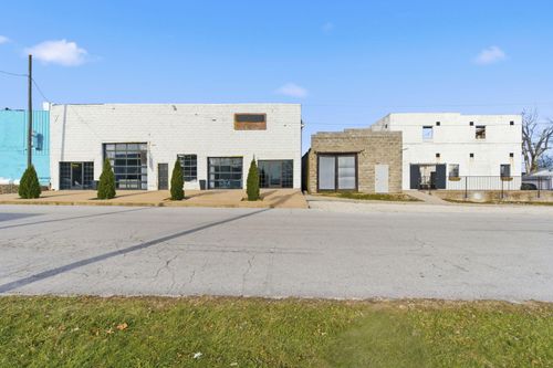 203 E Commercial St, Buffalo, MO, 65622-7638 | Card Image