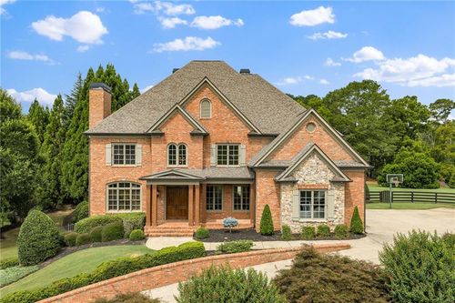 16060 Segwick Dr, Milton, GA, 30004-4429 | Card Image