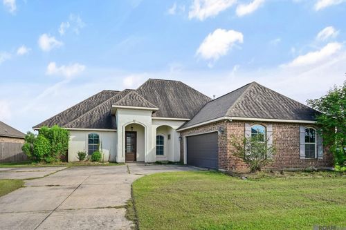 6397 Union Dr, Addis, LA, 70710-2449 | Card Image