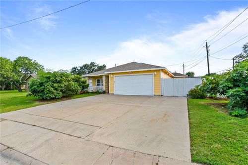 3601 Fort Worth St, Corpus Christi, TX, 78411-2305 | Card Image