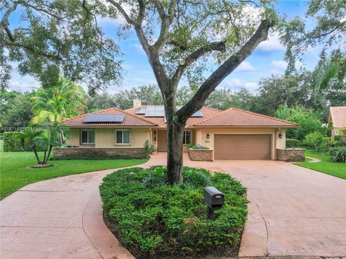 8931 Nw 55th Pl, Coral Springs, FL, 33067-2825 | Card Image