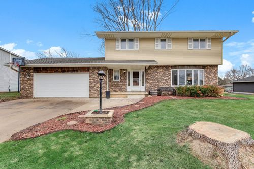 1209 Westwood Dr Sw, Faribault, MN, 55021-6734 | Card Image