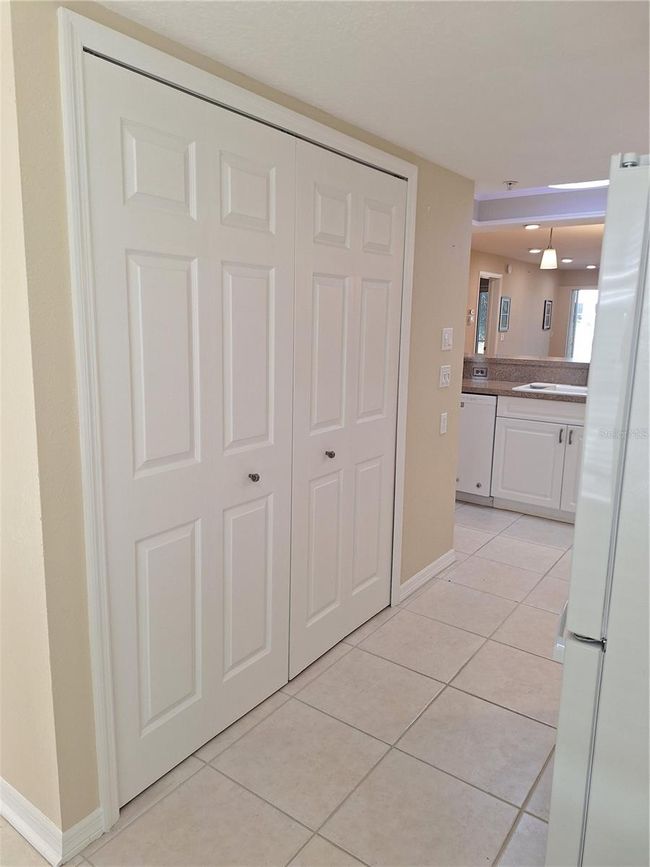 UNIT-130 - 6610 Gasparilla Pines Blvd, Condo with 3 bedrooms, 2 bathrooms and null parking in Englewood FL | Image 15