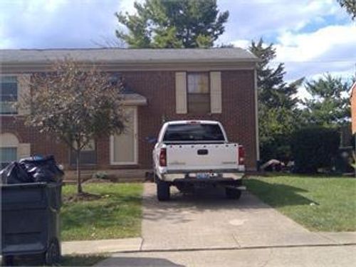 527 El Paseo Pl, Lexington, KY, 40517-4148 | Card Image