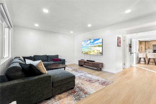 4956 Pearce Dr, Huntington Beach, CA, 92649-3502 | Card Image