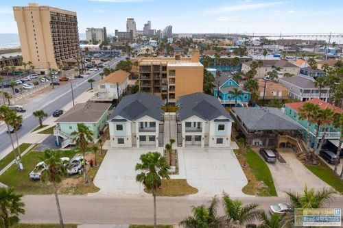b-115 E Marlin St, South Padre Island, TX, 78597-6803 | Card Image