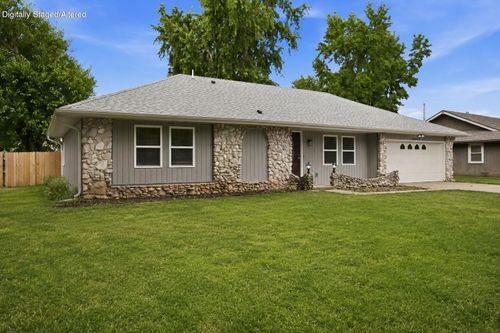 3815 S Queens Ct, Springfield, MO, 65807-5330 | Card Image