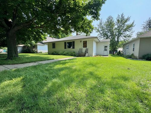 220 Maple St N, Balaton, MN, 56115-9237 | Card Image