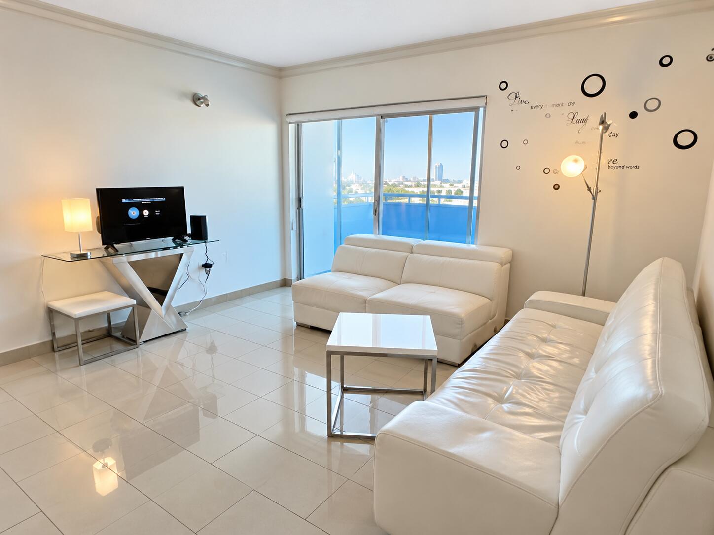 Residential Lease in Sunny Isles Beach 3