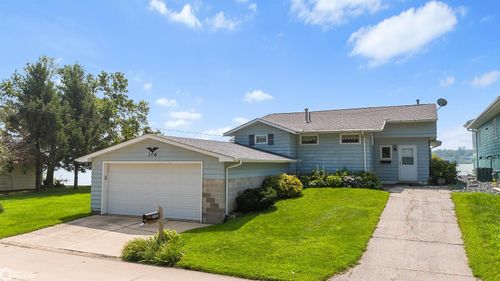 306 E Lake St, Ventura, IA, 50482-5012 | Card Image