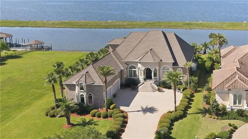 1036 Lakeshore Blvd, Slidell, LA, 70461-4678 | Card Image