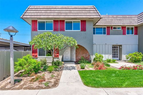 4785 Larwin Ave, Cypress, CA, 90630 | Card Image