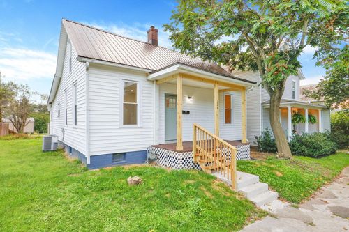 228 Eastern Ave, New Lexington, OH, 43764-1311 | Card Image