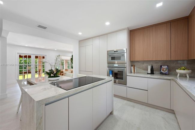 5211 Granada Blvd, House other with 4 bedrooms, 3 bathrooms and null parking in Coral Gables FL | Image 6