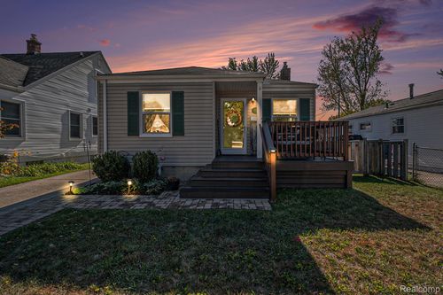 1197 Columbia Rd, Berkley, MI, 48072-1949 | Card Image