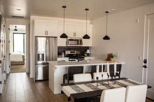 unit-b1-425 W Momori Cir, Kanab, UT, 84741-6369 | Card Image