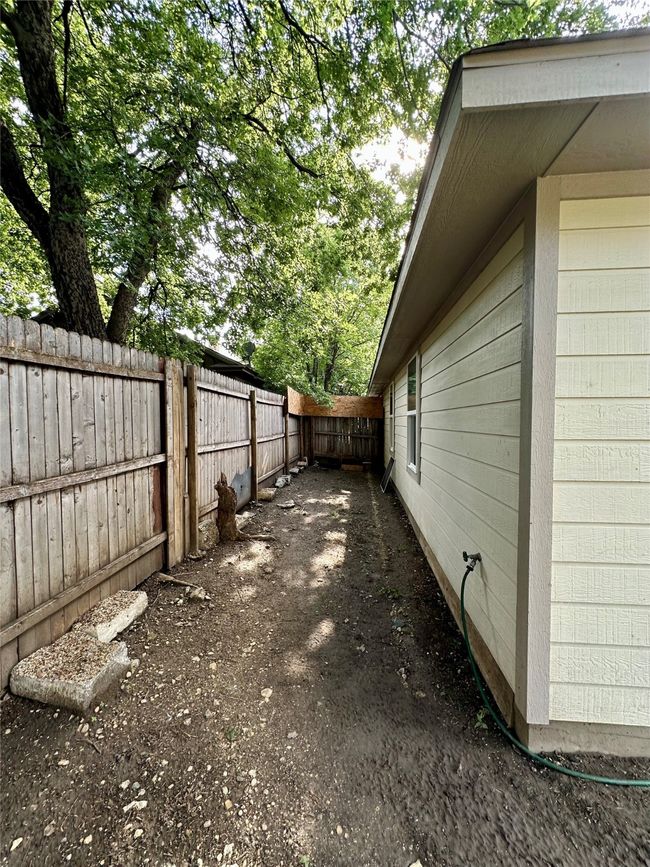 View of property exterior | Image 38