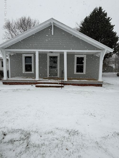 905 Chestnut St, Tarboro, NC, 27886-3607 | Card Image