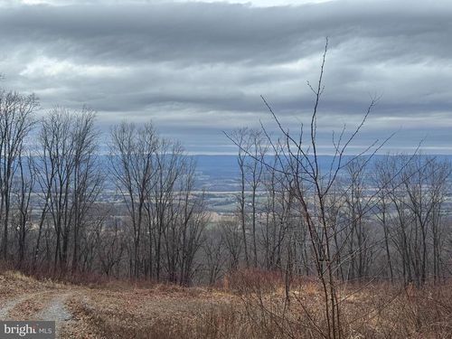 3200 E Lee Highway, NEW MARKET, VA, 22844 | Card Image