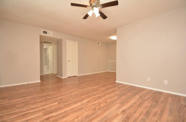 APT-1008 - 6200 W Tidwell Rd, Townhouse with 2 bedrooms, 1 bathrooms and null parking in Houston TX | Image 9