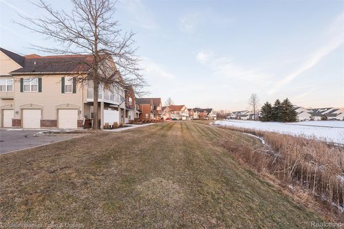 4324 Hampton Ridge Blvd, Howell, MI, 48843-5516 | Card Image