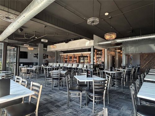 a-796 11th St, Marion, IA, 52302-3411 | Card Image