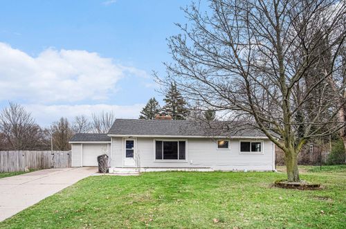 4990 Burlingame Ave, Wyoming, MI, 49509-4906 | Card Image