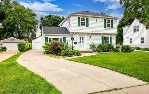 632 Reed Street, NEENAH, WI, 54956 | Card Image