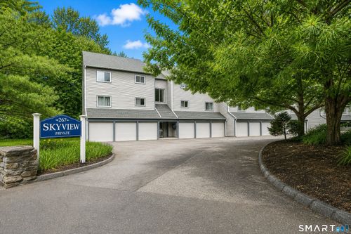 2d-267 W Cedar St, Norwalk, CT, 06854-1813 | Card Image