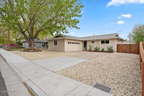 3325 Kings Row, Reno, NV, 89503-2012 | Card Image