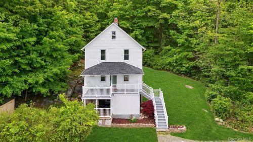 27 Boulder Ave, Hillburn, NY, 10931-1060 | Card Image