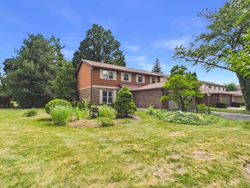 2541 Cobblewood Dr, Northbrook, IL, 60062-7618 | Card Image