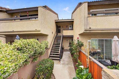 176 Fashion Park Place, Oxnard, CA, 93033 | Card Image