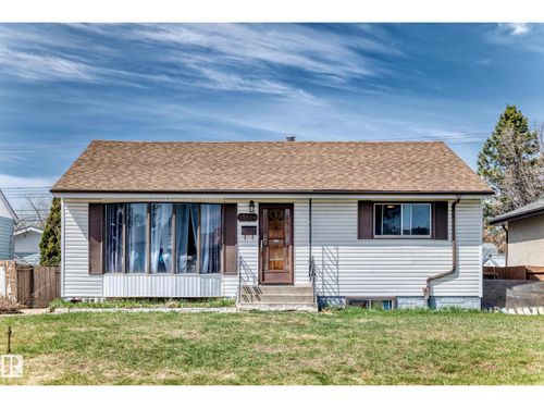 13524 123a Ave Nw, Edmonton, AB, T5L2Z2 | Card Image