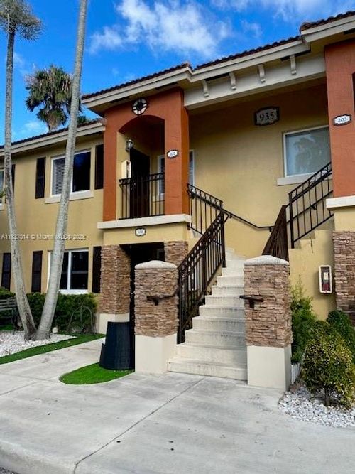 unit-202-935 Ne 34th Ave, Homestead, FL, 33033-5339 | Card Image
