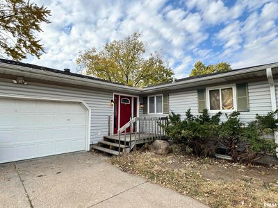 1423 Rosehill Avenue, House other with 3 bedrooms, 2 bathrooms and null parking in Camanche IA | Image 1